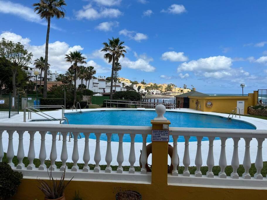 Appartement Aan Boulevard En Zwembad Sitio de Calahonda エクステリア 写真